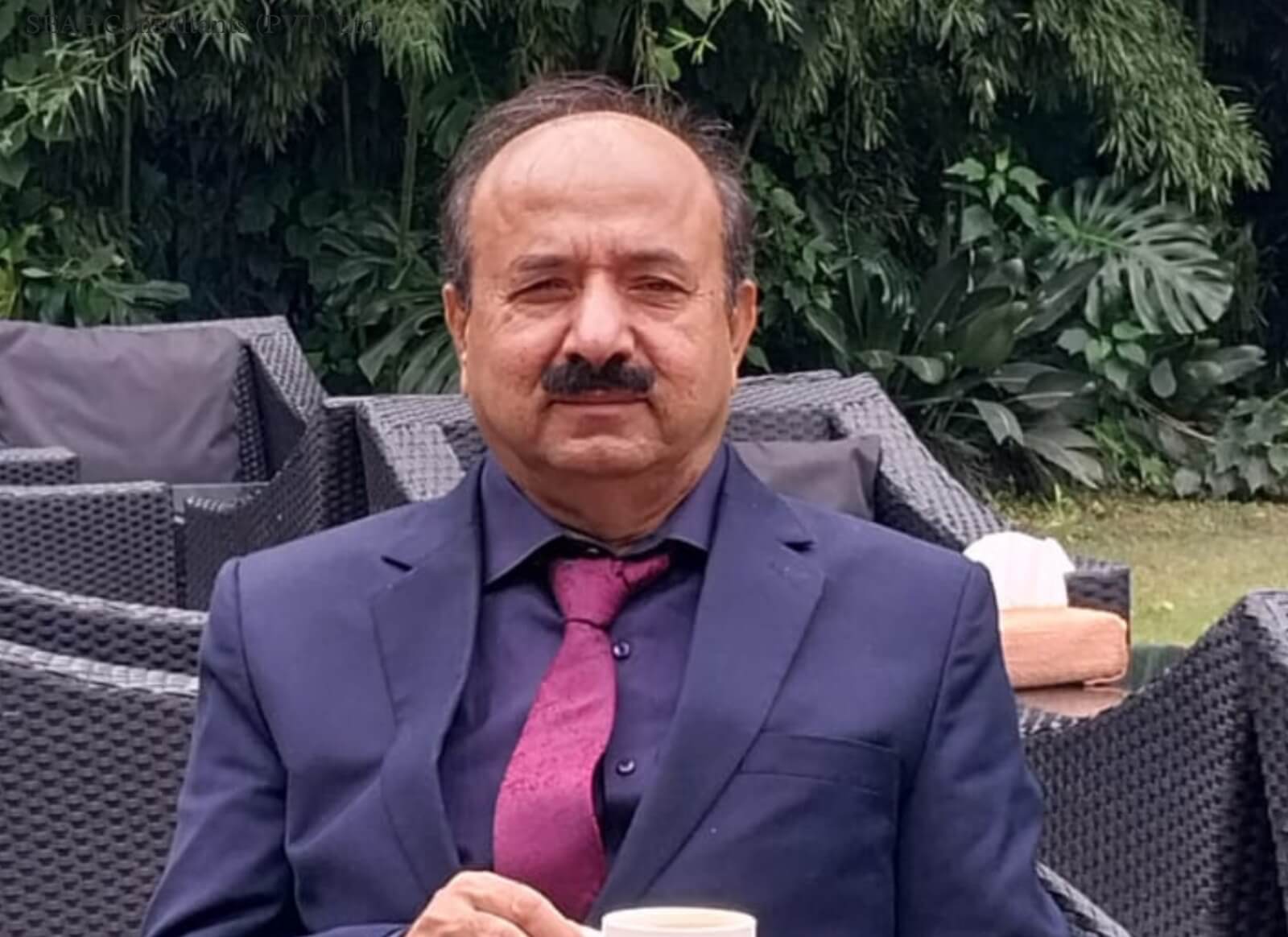Mr. Farooq Alam